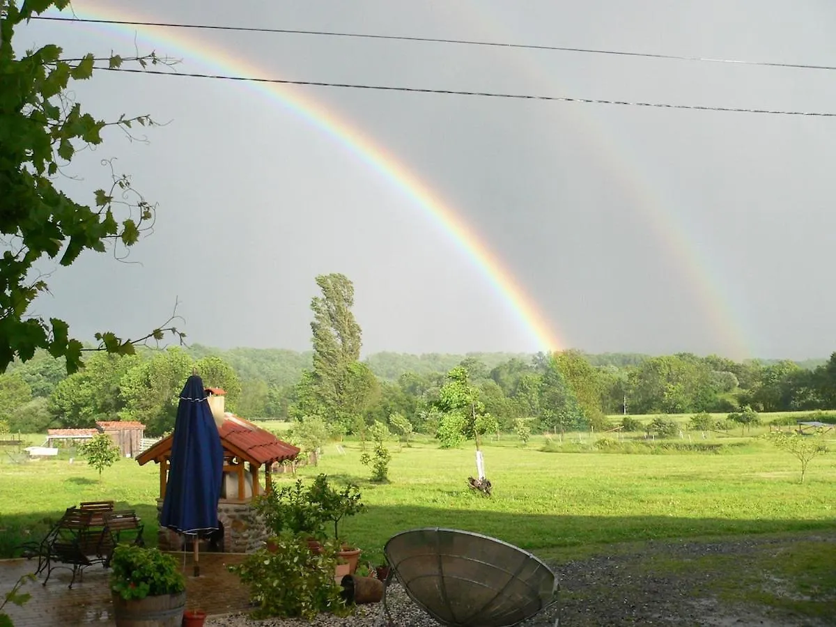 Gite Perissee, Le Petit Gite Libaros France